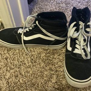 vans classic shoes